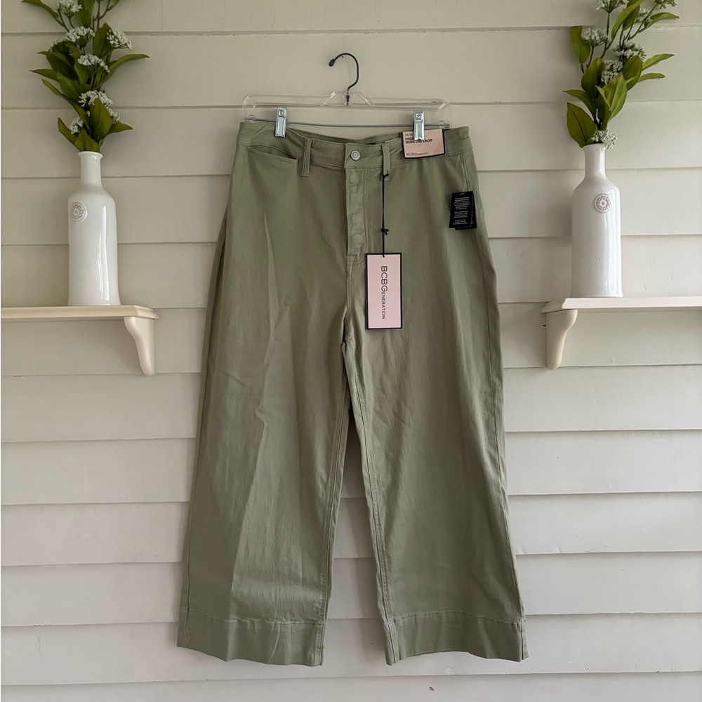 BCBGeneration High Rise Wide Leg Crop Pants Light Green Size 13/31 New W…